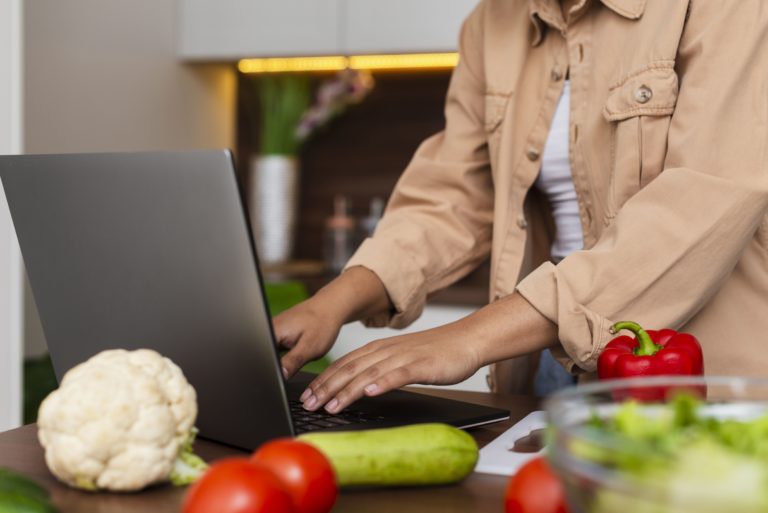 Povratak na posao i povratak ravnoteze u obrocima